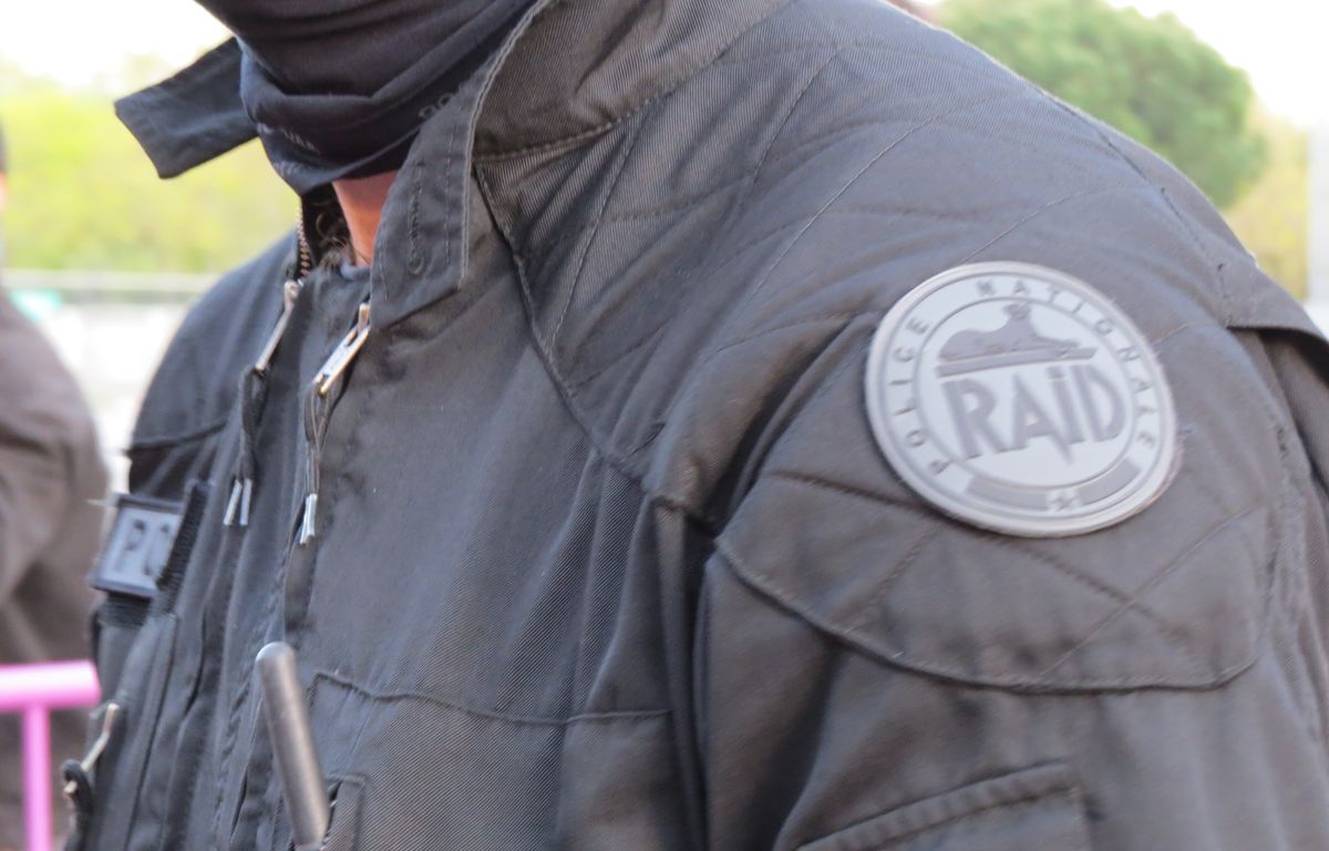 Grenoble : Interpellé par le Raid après avoir kidnappé son ex et agressé son nouveau compagnon à coups de marteau