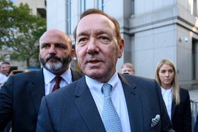 Kevin Spacey jugé à Londres pour plusieurs agressions sexuelles, l’acteur plaide non coupable