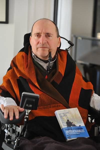 Philippe Pozzo di Borgo, l’homme qui a inspiré le film “Intouchables”, est décédé à l’âge de 72 ans