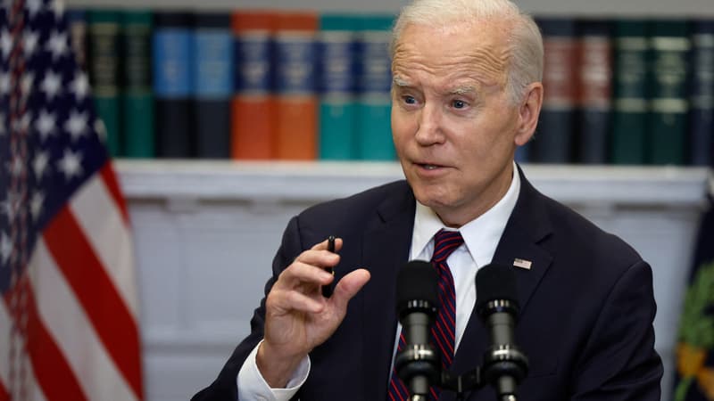 “Un dictateur en herbe”: Biden attaqué par la chaîne conservatrice Fox News le jour de l’inculpation de Trump