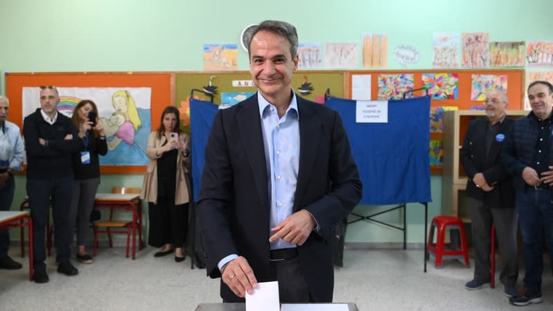 Législatives en Grèce : la droite de Kyriakos Mitsotakis largement en tête
