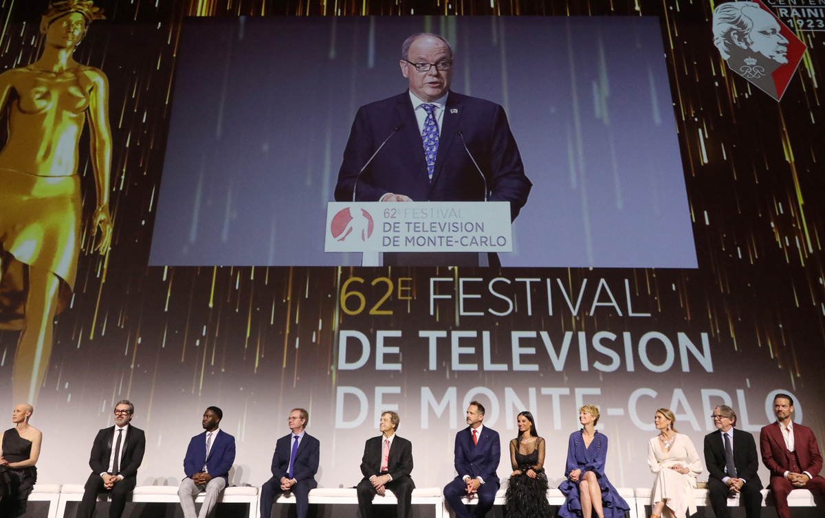 Albert de Monaco : sans Charlene… mais avec sa fille illégitime Jazmin Grace pour une grande soirée