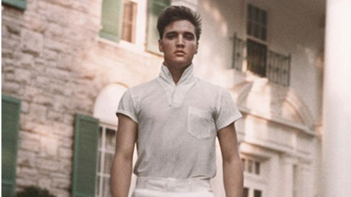 Elvis Presley « aimait les jeunes filles » : nouvelles révélations sur la face obscure du King