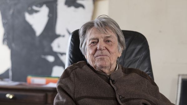 "Mocky était cinglé" : les révélations folles d’Eddy Mitchell sur la vie insolite du réalisateur