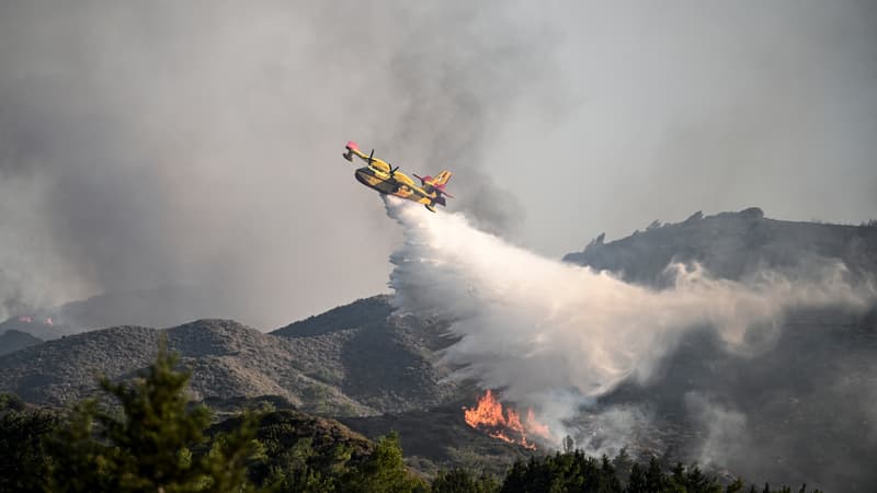 Incendies en Grèce: un avion bombardier d’eau s’écrase sur l’île d’Eubée