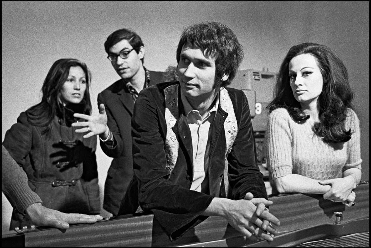 Stone a 76 ans : sa transformation physique en 15 photos