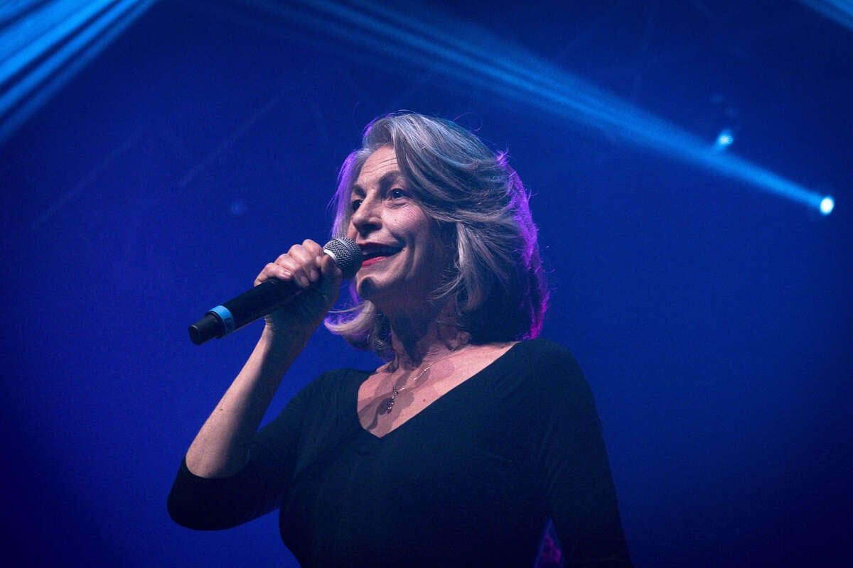 Lio fesses nues sur Instagram : “61 ans et tout son…”, la chanteuse se lâche