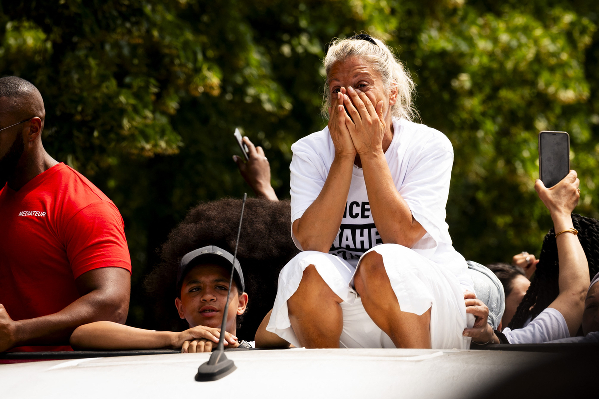 Mort de Nahel à Nanterre : la cagnotte en soutien au policier atteint des sommets, la mère de l’ado passe à l’action