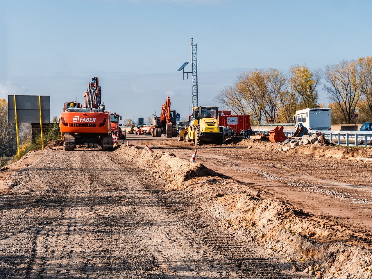 Vendée : un adolescent manoeuvre un engin de chantier, le drame qui suit est bouleversant