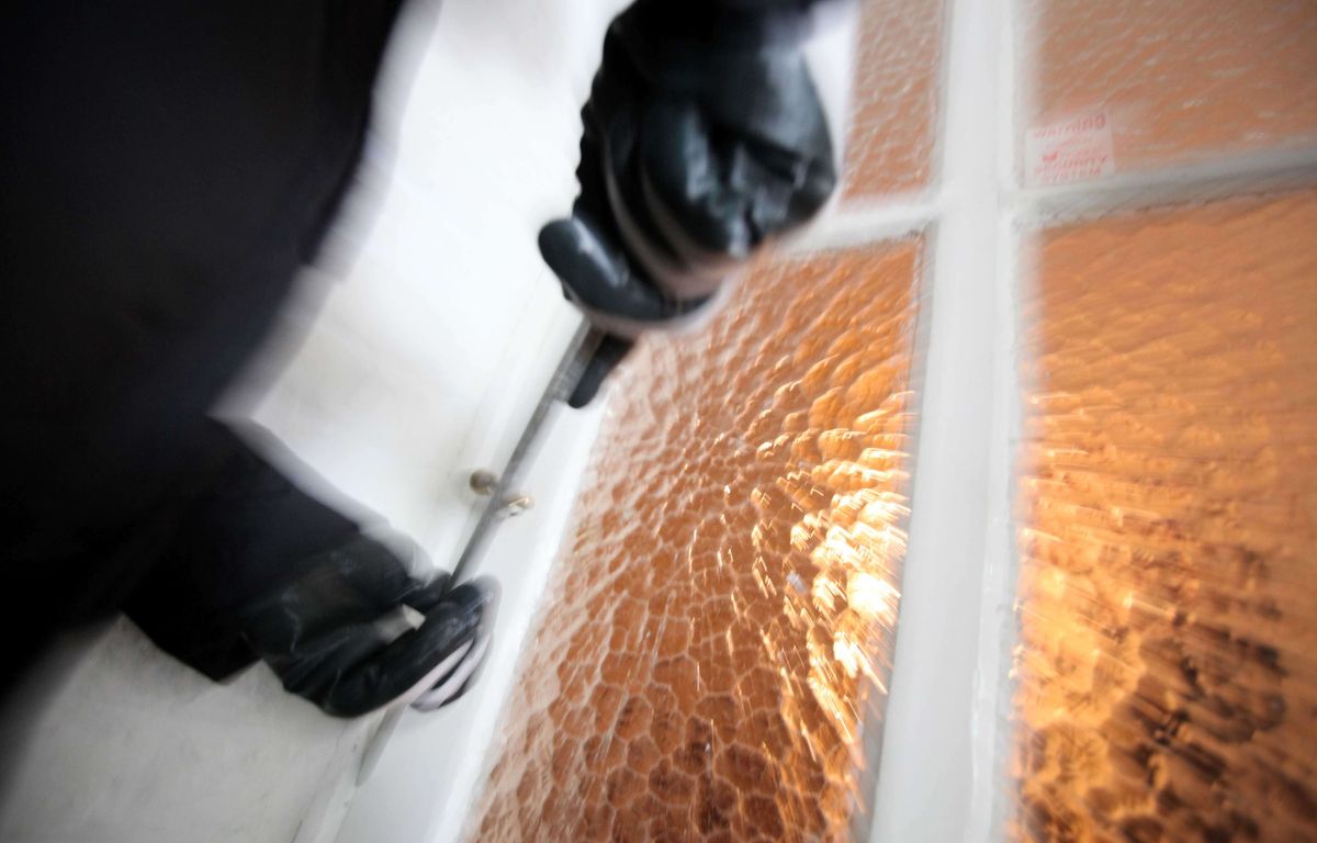 Gard : Il voit des ombres dans la maison en construction du voisin, et appelle les gendarmes