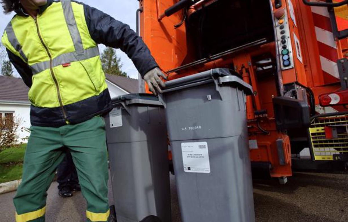 Yvelines : Un chauffeur tire sur un éboueur à Mantes-la-Jolie