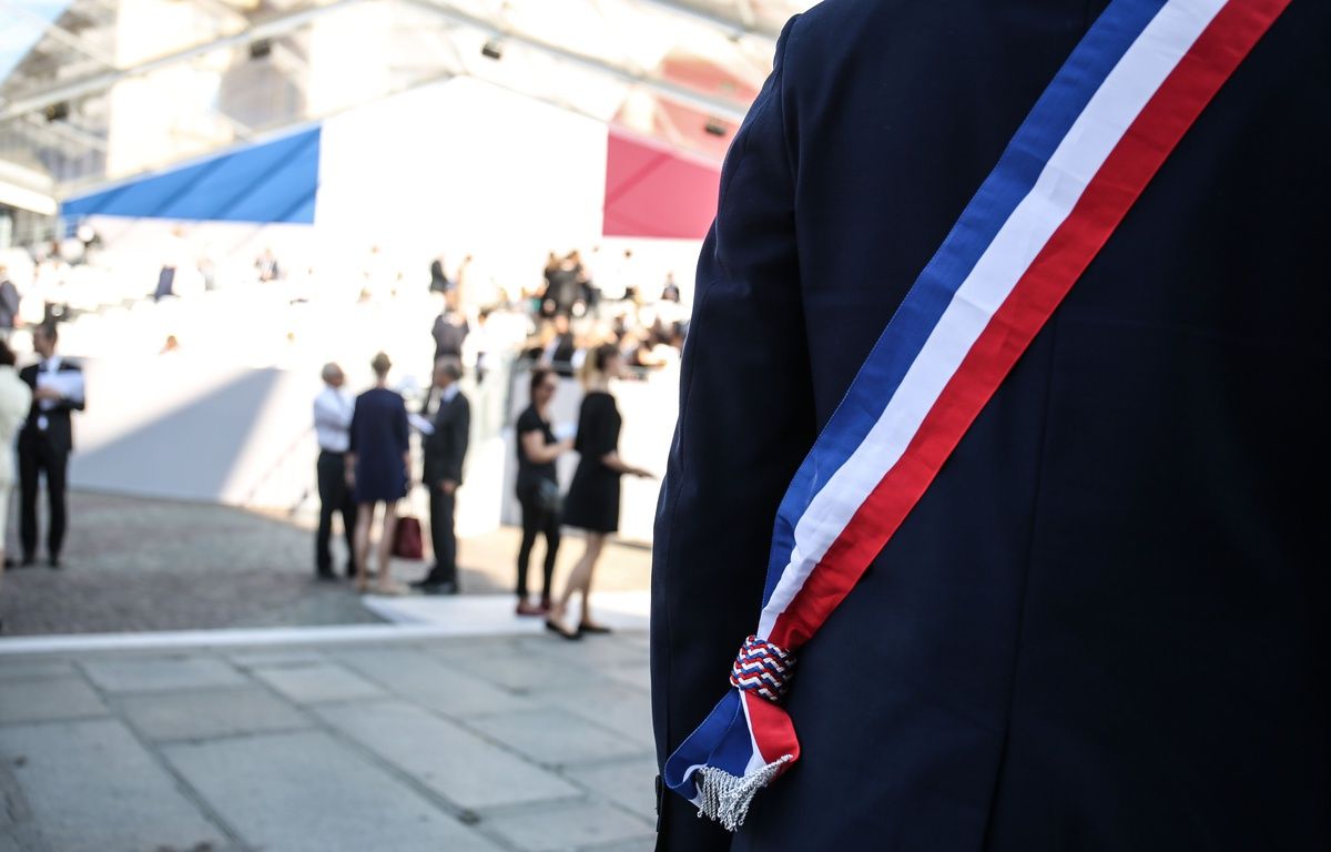 Charente-Maritime : Un suspect sera jugé en comparution immédiate après l’agression d’un maire