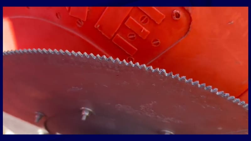 Au Texas, polémique autour d’une barrière flottante avec des dents métalliques pour empêcher l’immigration clandestine