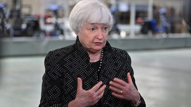 La secrétaire au Trésor américain goûte des champignons hallucinogènes en Chine sans le savoir