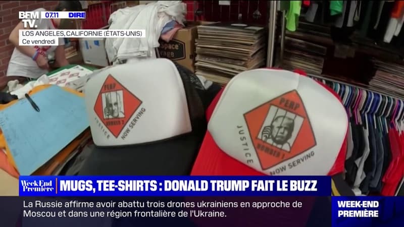 Tasses, tee-shirts, casquettes…le “mugshot” de Donald Trump se retrouve sur des produits dérivés