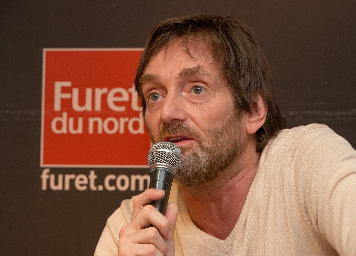 Affaire Pierre Palmade : de la drogue et des collants, cette commande déconcertante faite à un ami avant le drame