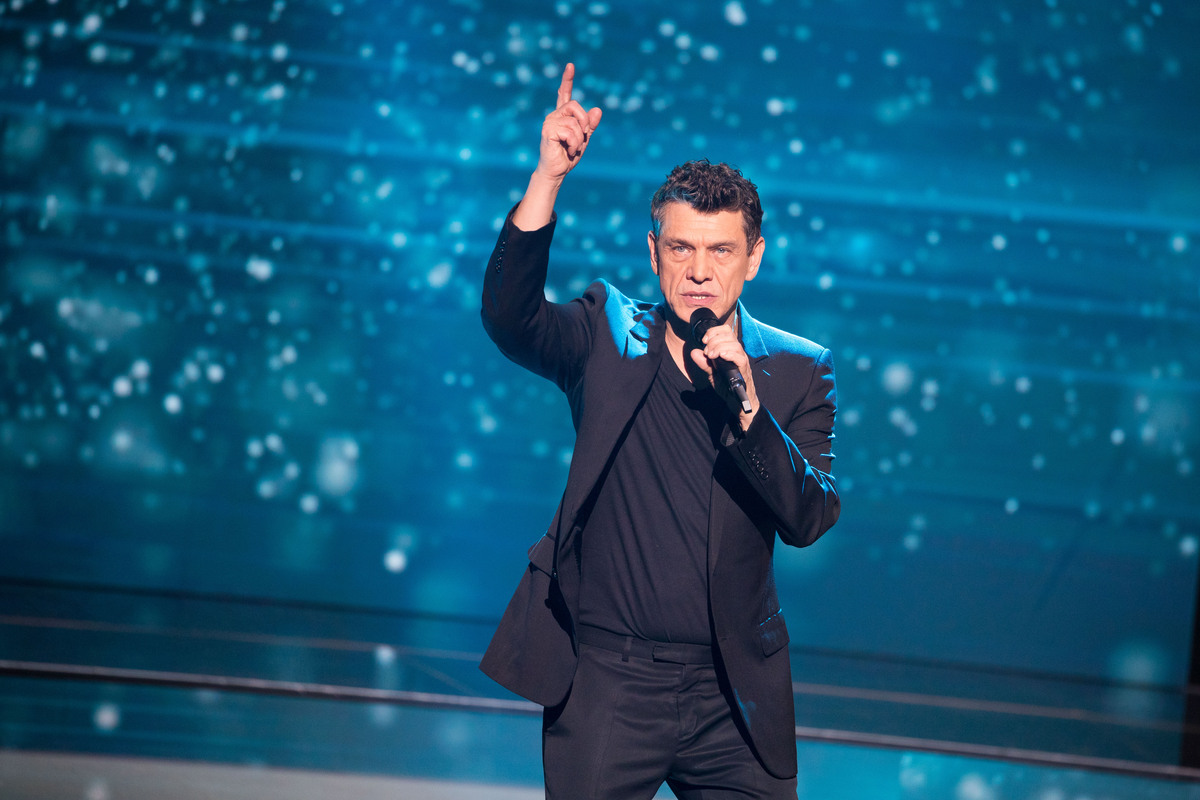 Marc Lavoine : l’un de ses concerts au coeur d’une polémique à cause d’une décision incompréhensible