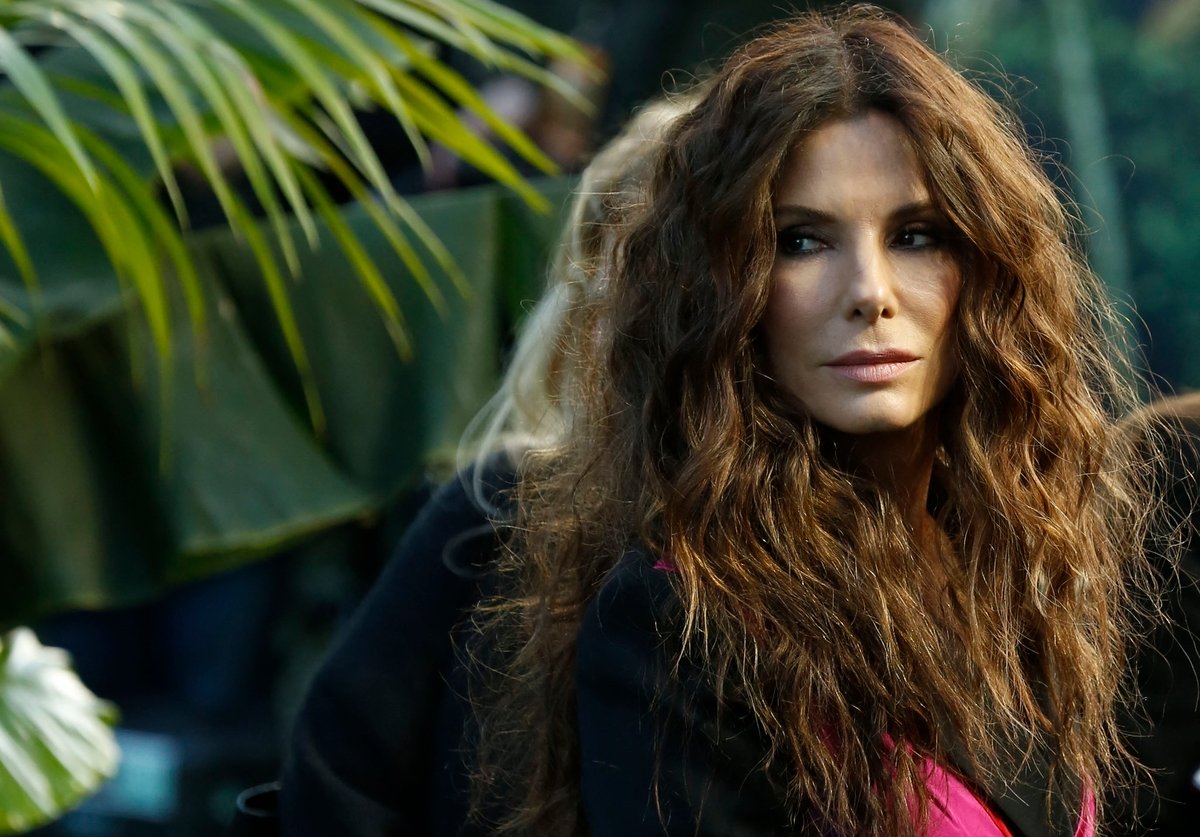 Sandra Bullock en deuil : comment elle avait mis sa carrière en pause pour s’occuper de son compagnon