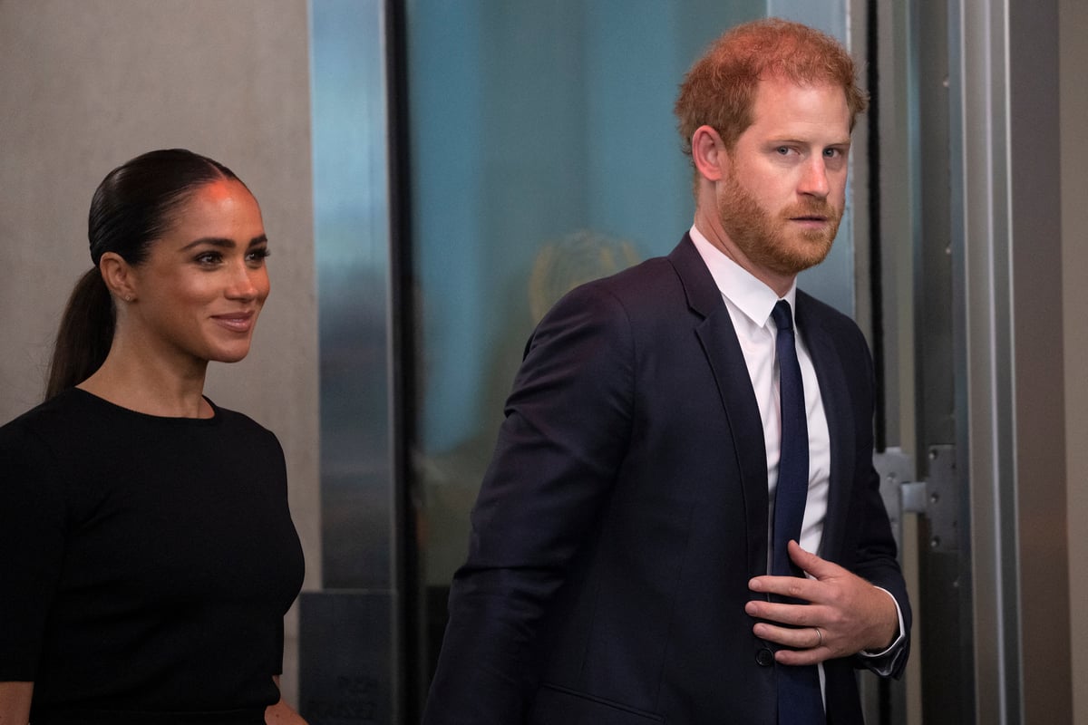 Meghan et Harry : le couple faussement soutenu par la famille royale ? Cette nouvelle théorie qui prend de l’ampleur