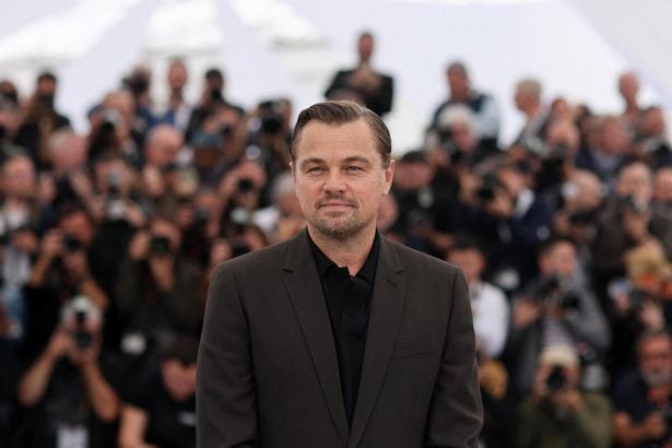 Il envoie ses excréments par la poste à Leonardo DiCaprio pour la bonne cause