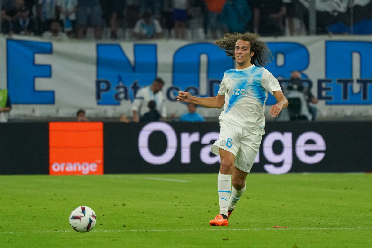 Mattéo Guendouzi : le joueur de l’OM cambriolé pendant un match, sa compagne héroïque face aux malfaiteurs