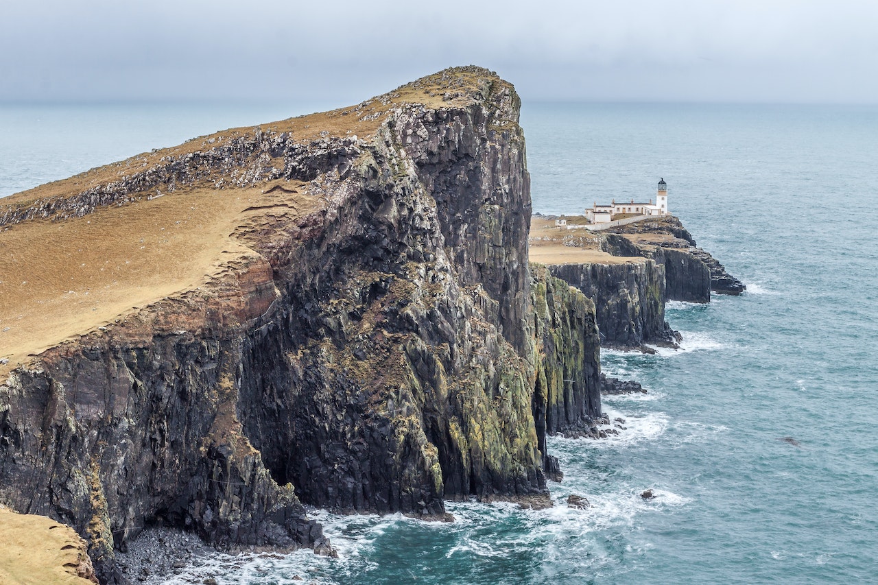 Falaises d’Etretat : un nouveau corps retrouvé dans ce cimetière aux suicidés