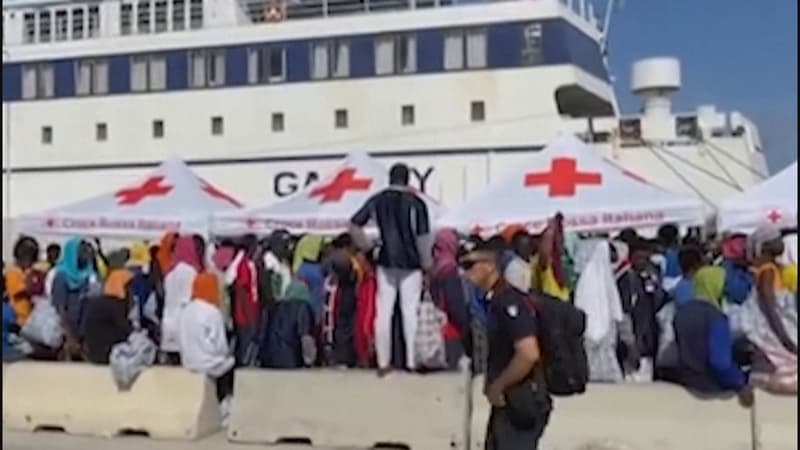 Des milliers de migrants débarquent en 24 heures à Lampedusa, “drame humanitaire” sur l’île italienne