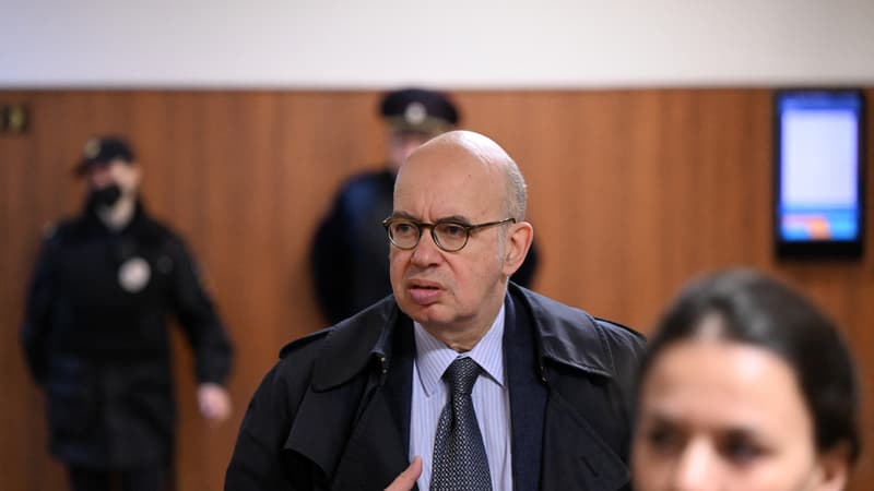 Moscou accuse Paris de discriminer les journalistes russes et convoque l’ambassadeur français