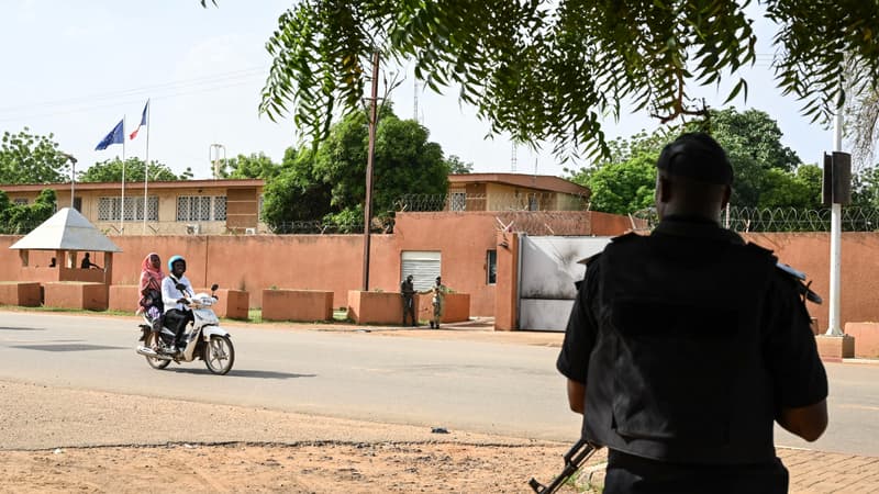 Niger: Paris annonce la libération d’un Français arrêté par les putschistes
