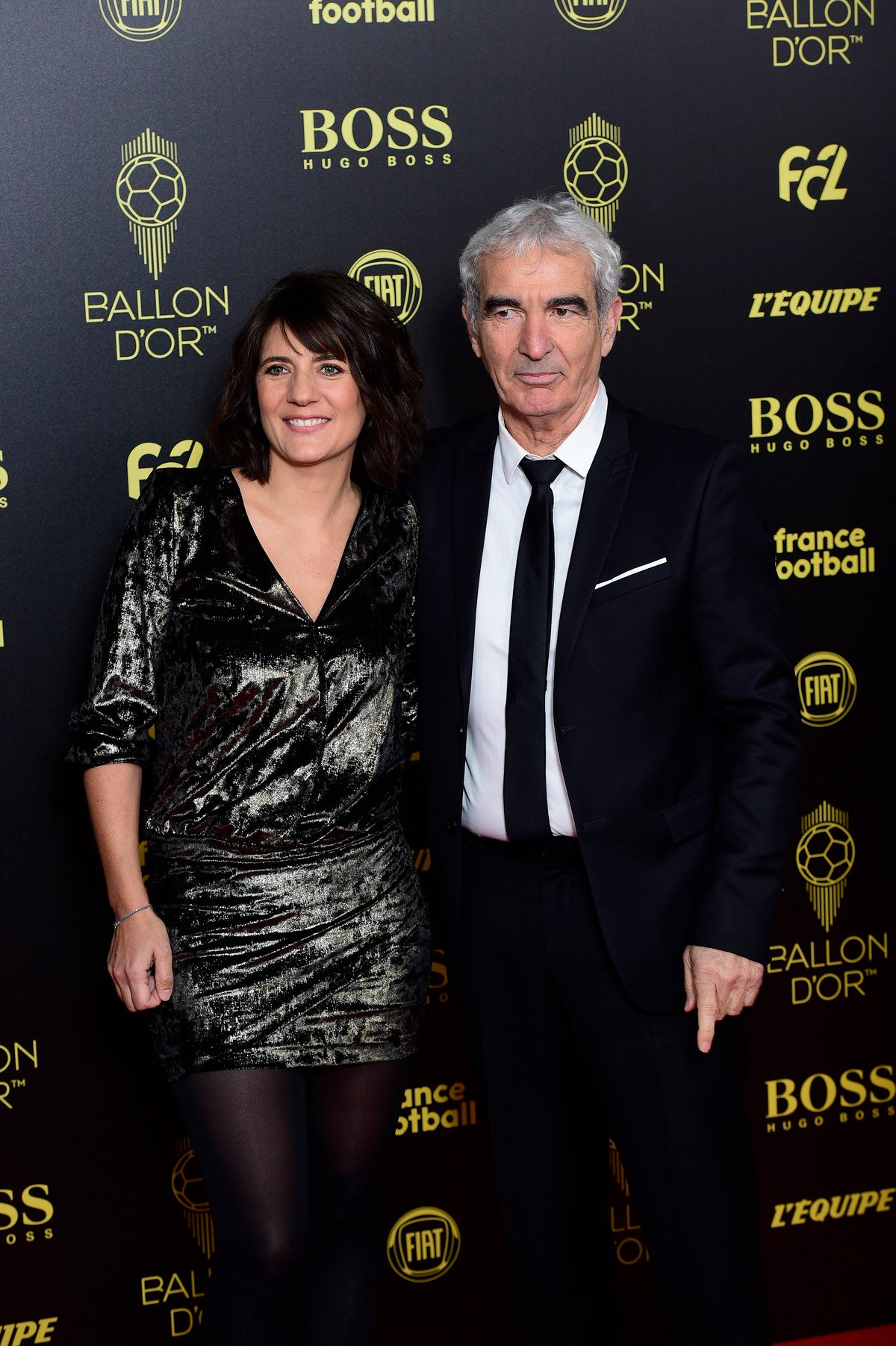Estelle Denis : 15 ans après, la demande en mariage en direct de Raymond Domenech ne passe toujours pas
