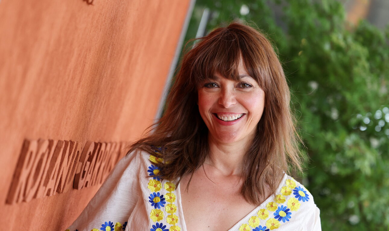 “Je n’ai jamais eu…” : l’avis tranché de Sandrine Quétier sur un célèbre animateur