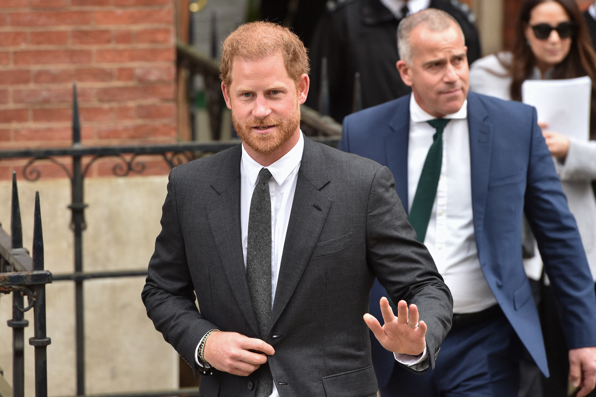Prince Harry : cette sortie en solo excitée au milieu d’un parterre de stars de tous bords