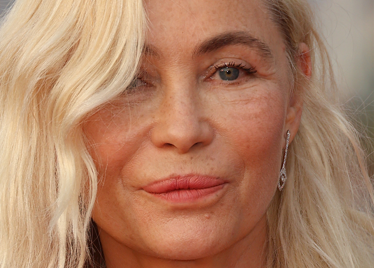 Emmanuelle Béart “en train de mourir” : son témoignage glaçant sur l'inceste dont elle a été victime