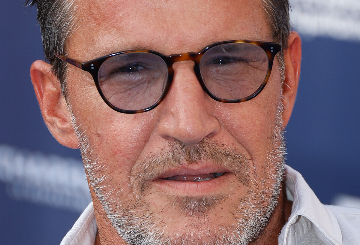 “Il me l’a dit” : Benjamin Castaldi dévoile l’excuse d’Yves Montand après sa liaison avec Marilyn Monroe