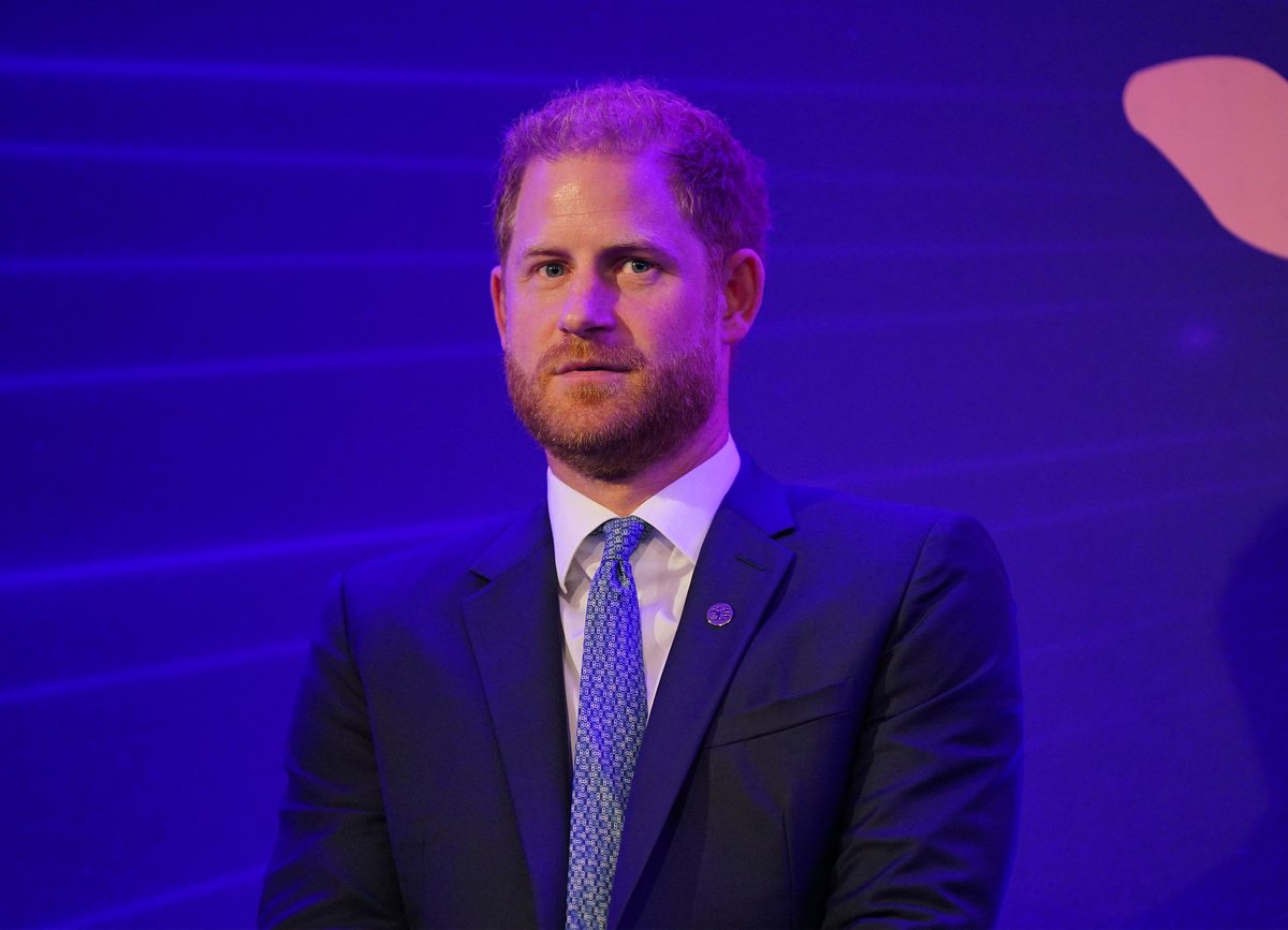 Prince Harry : de retour au Royaume-Uni, il rend un hommage inattendu à sa grand-mère, Elizabeth II