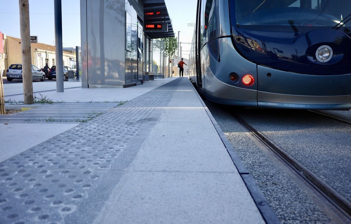 Tours : Une jeune de 17 ans récompensée pour avoir secouru un ado victime d’une agression dans le tram