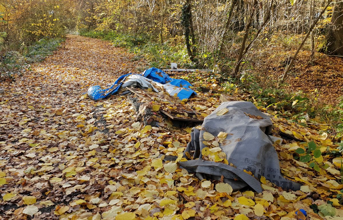 Rhône : Un maire mis en examen dans une affaire de trafic de déchets