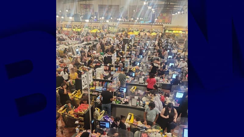 Attaques du Hamas: les Israéliens font des stocks dans les supermarchés, qui limitent les ventes
