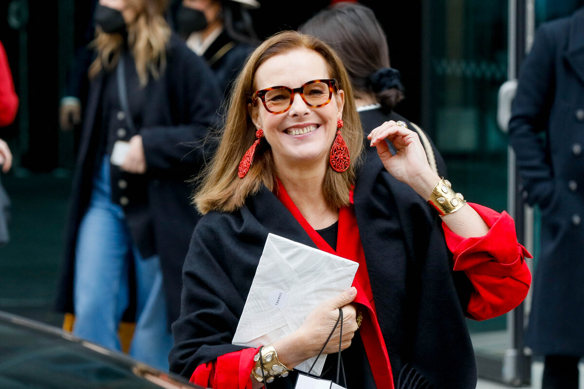 “Ça va les agacer” : ce que Carole Bouquet n’ose pas demander à ses fils Dimitri Rassam et Louis Giacobetti