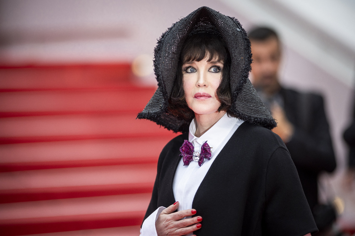 “Ça vous donnera une idée…” : Isabelle Adjani sort la sulfateuse contre son ex-compagnon Stéphane Delajoux