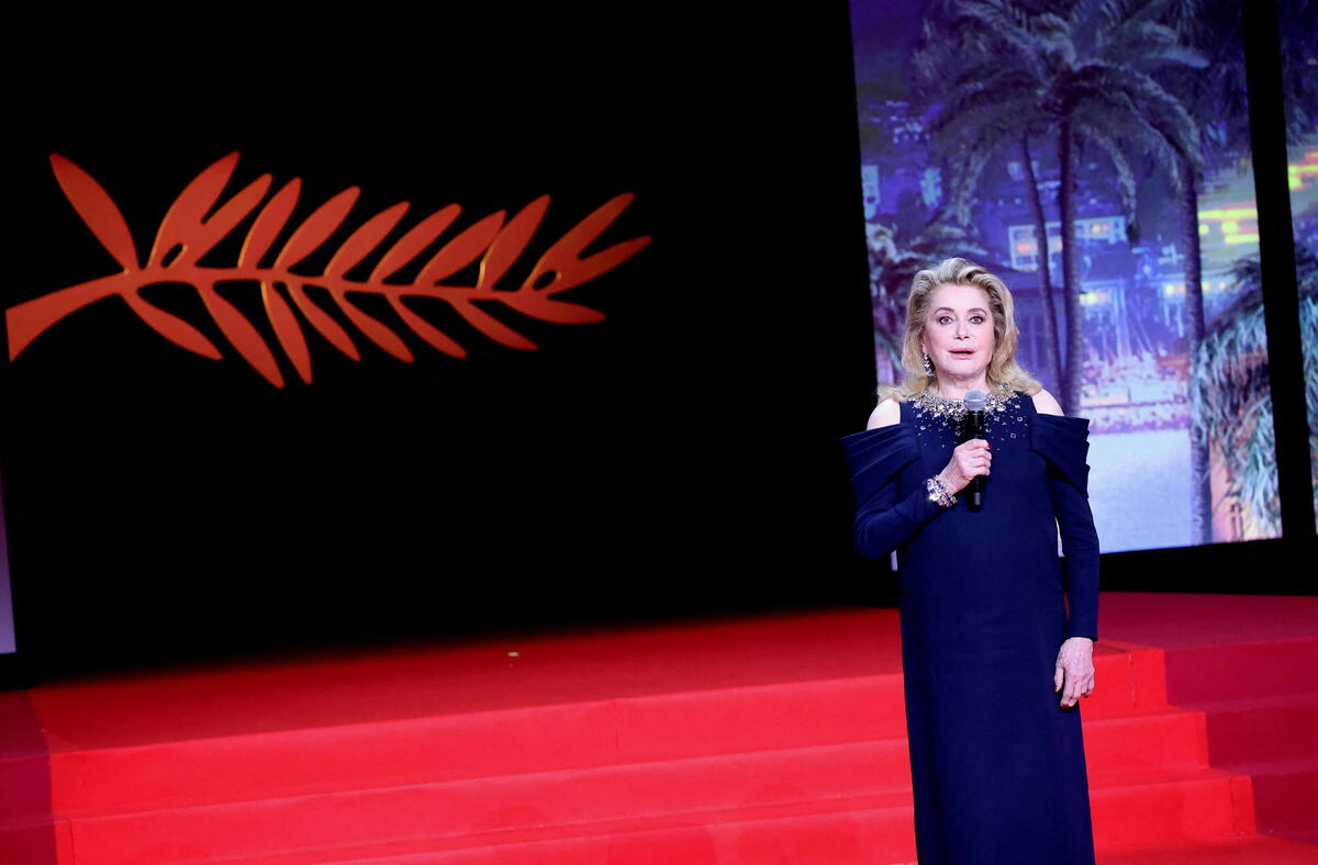 Catherine Deneuve “peu sympa avec…” : Bruno Masure profite des 80 ans de l’actrice pour régler ses comptes