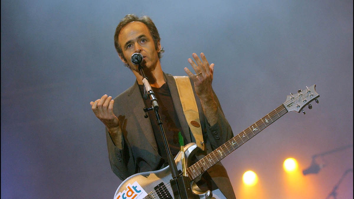 Jean-Jacques Goldman : “A la clinique durant l’enterrement…”, la veuve de son frère assassiné se confie sur leur relation tragique