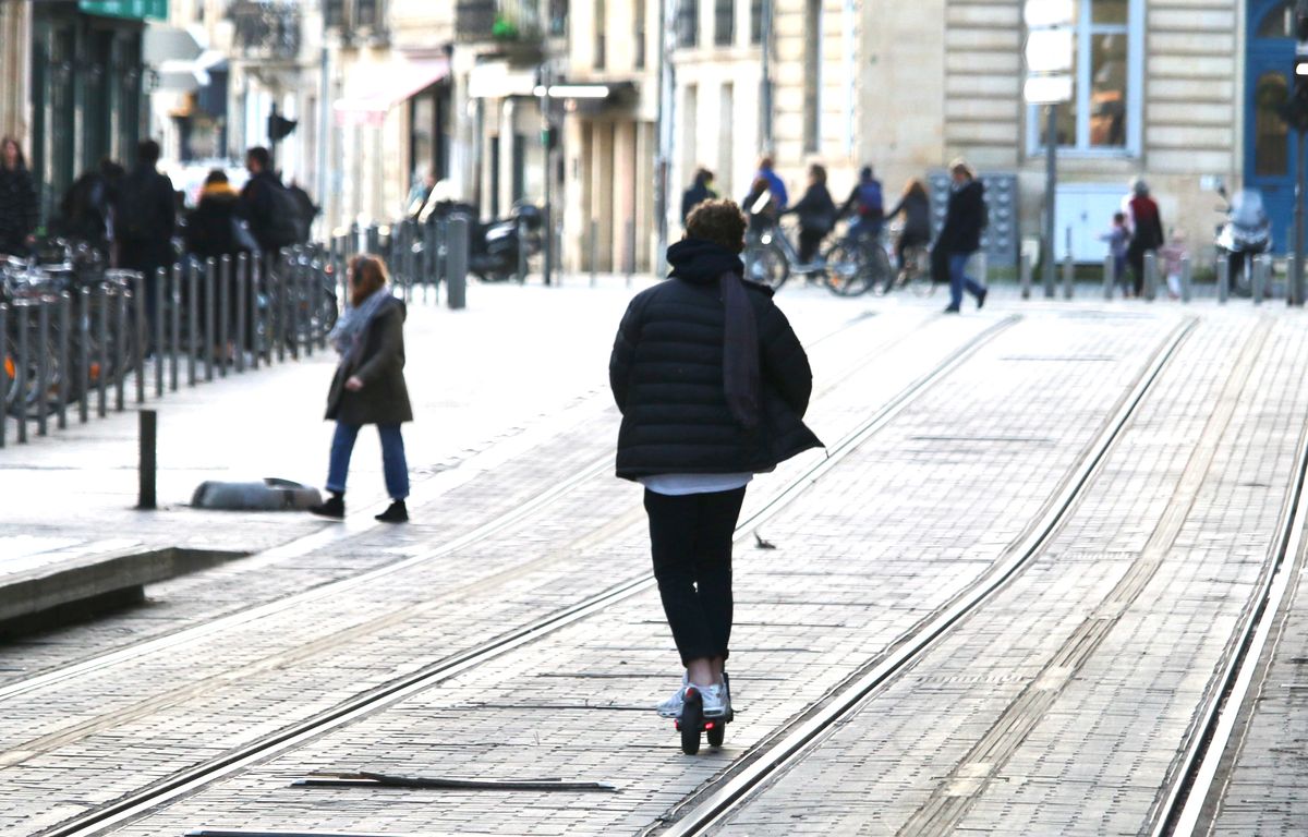 Bordeaux : Après un accrochage avec la voiture du maire, la plainte d’une trottinettiste classée sans suite
