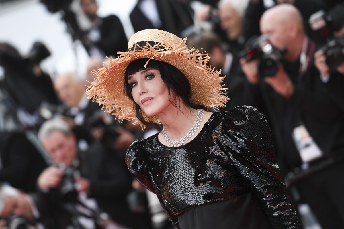 “J’ai toujours son numéro de téléphone” : cet homme qu’Isabelle Adjani refuse d’imaginer mort