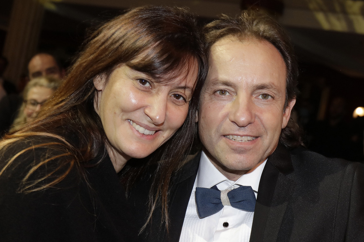 “Très chaudes” : Philippe Candeloro coureur de jupons, comment sa femme Olivia en a pris son parti