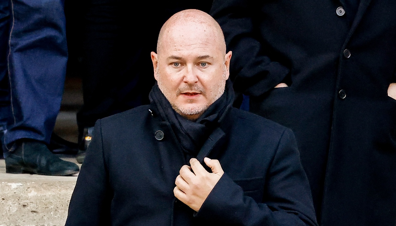 “Il a enlevé le bouton de son pantalon…” : une plainte pour deux viols déposée contre Sébastien Cauet