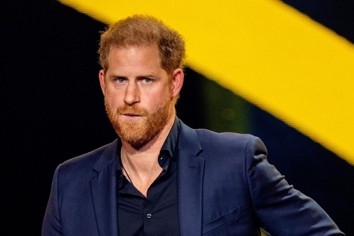 “Harcèlement”, “ambiance toxique”… Le prince Harry viré de son job à un million de dollars par mois ?