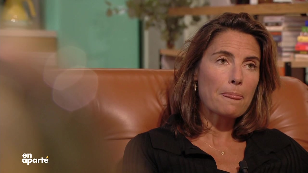 Alessandra Sublet : l’ancienne animatrice les larmes aux yeux dans En aparté en évoquant la mort d’un être cher