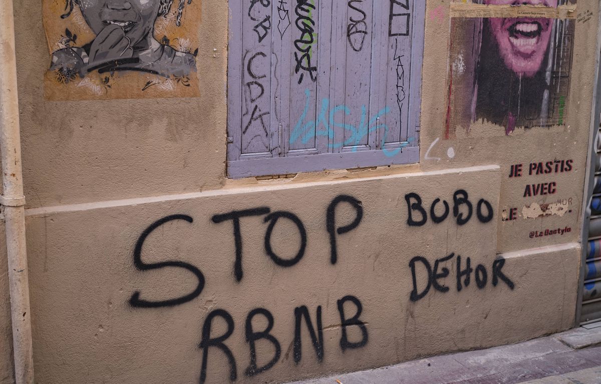 Marseille : Des anti-Airbnb revendiquent des vols dans les logements