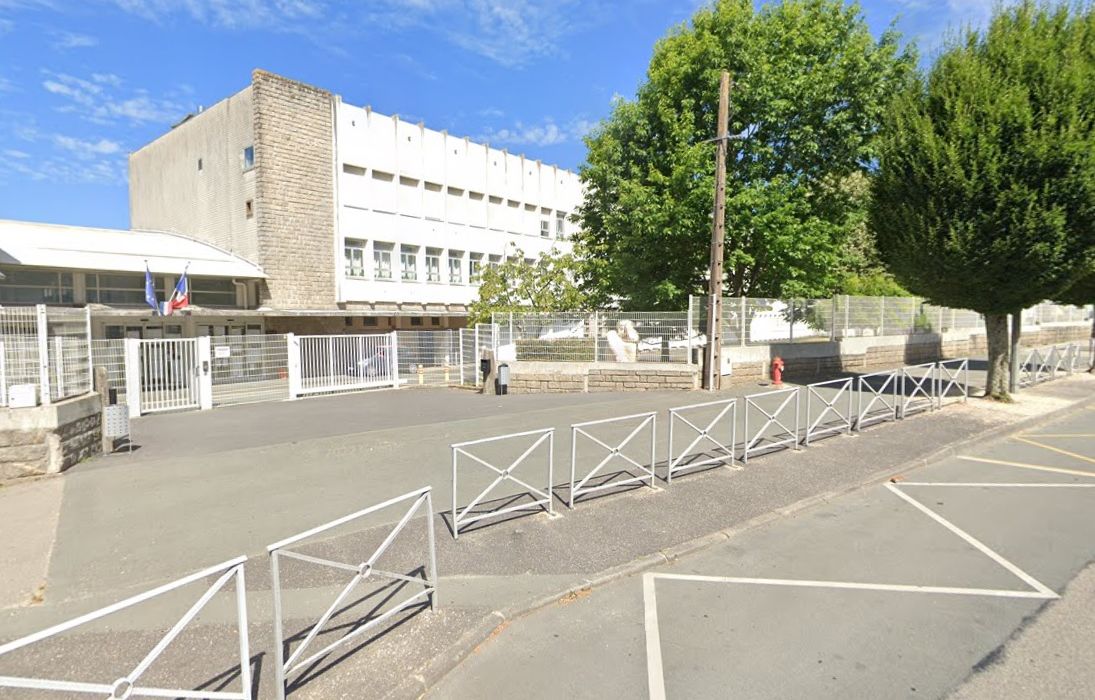 Vendée : Une adolescente mortellement percutée devant son lycée